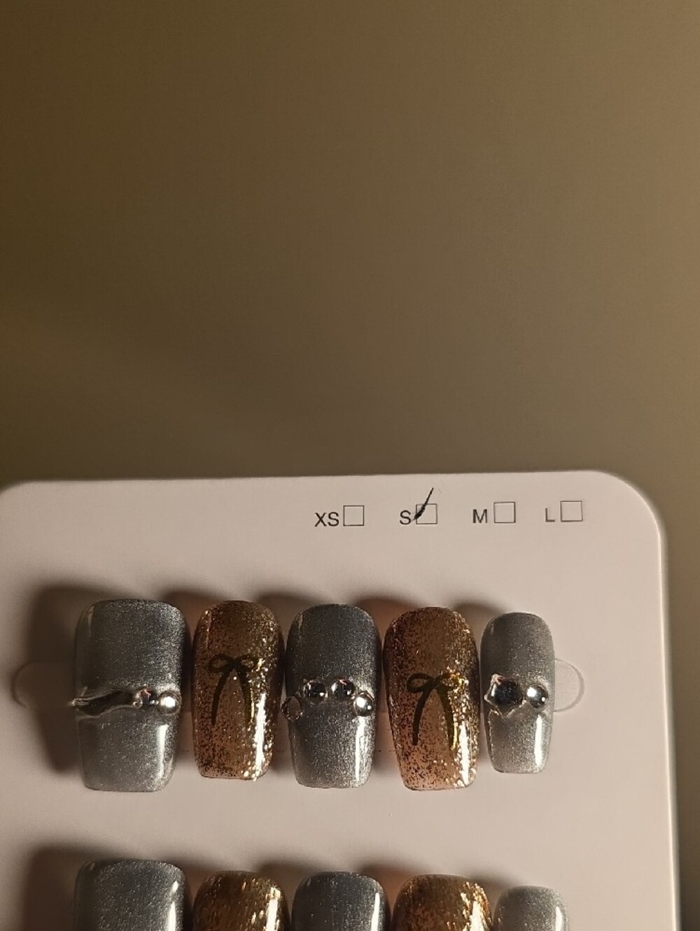 Nail Art Press-On Set - Silver & Rose Gold Size Small - Picture 5 of 6